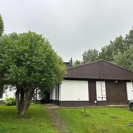 Large Detached House, Wifi, Sauna, 4 Br Сasa de vacaciones Rovaniemi